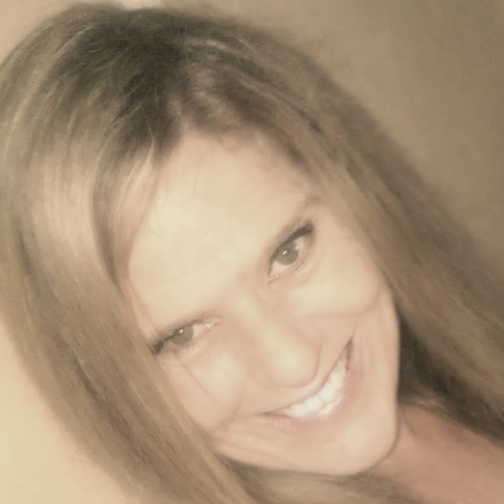 Meet your Posher, Traci